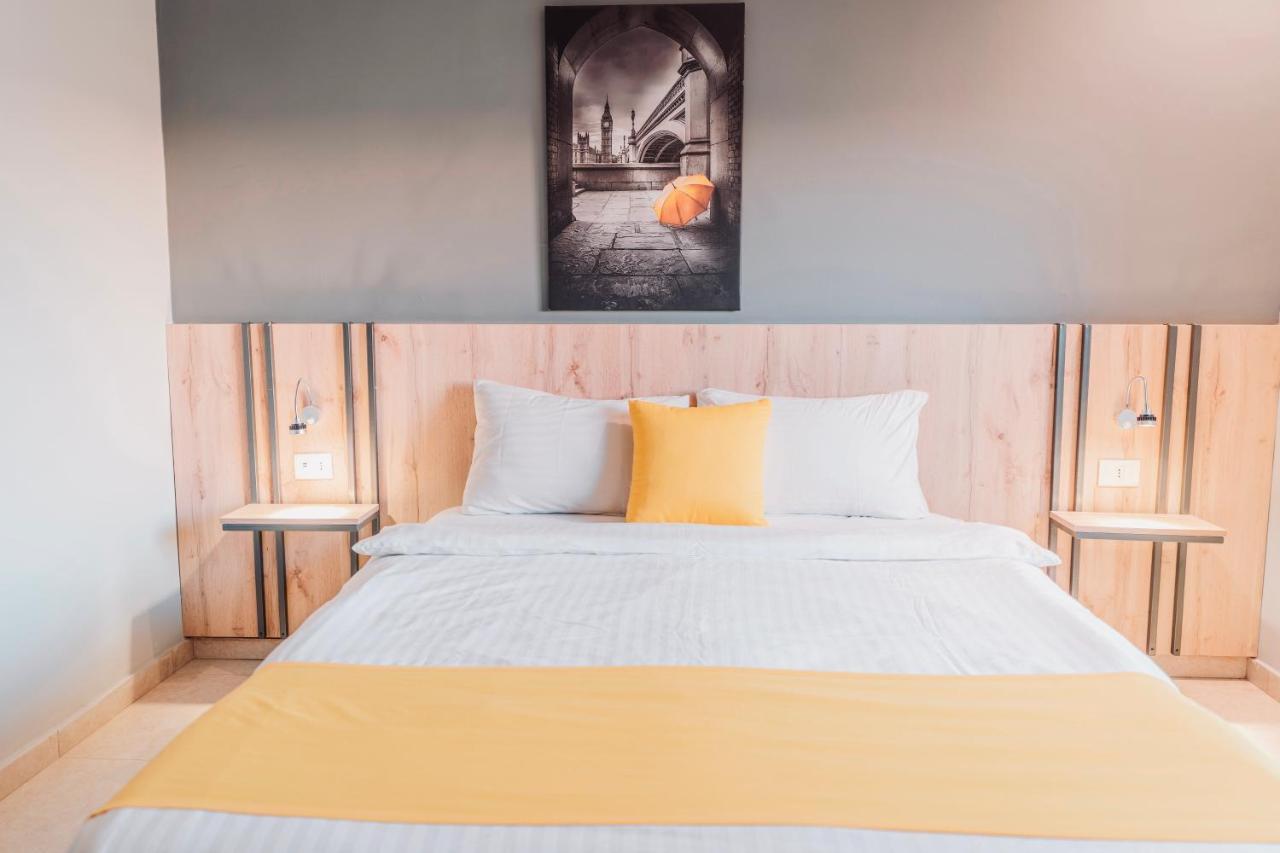 Baden Hotel Suites Amman Eksteriør billede